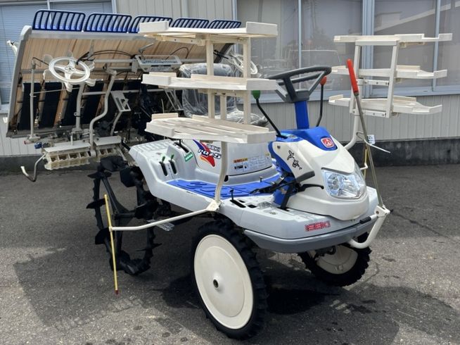 イセキ 田植機 写真