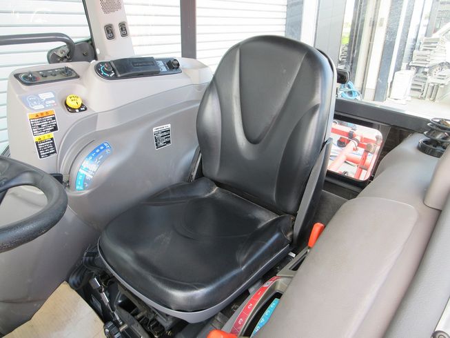 トラクター KL285FQBMANPP 写真５