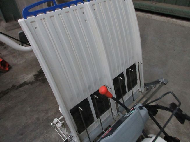 田植機 PC25S-70 写真６