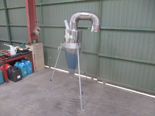 集塵機 不明 写真２