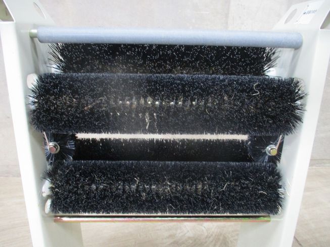 苗箱洗浄機 P型 写真７