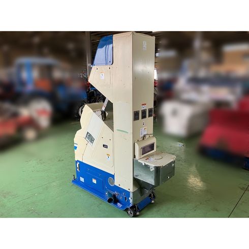 色彩選別機 FGS2000 写真３