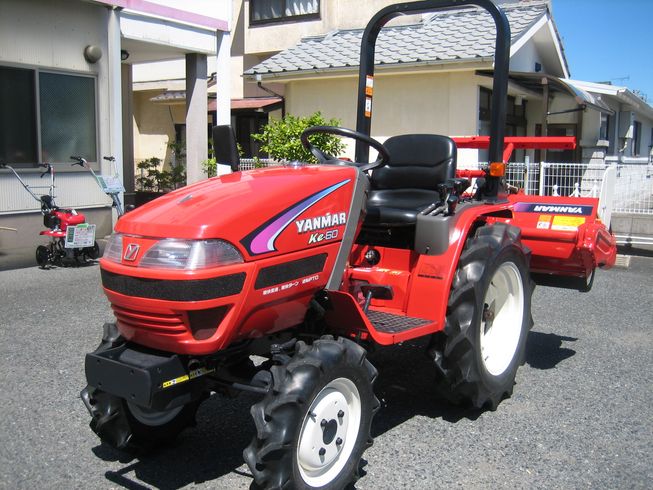 トラクター KE-60ABPUS4 写真２