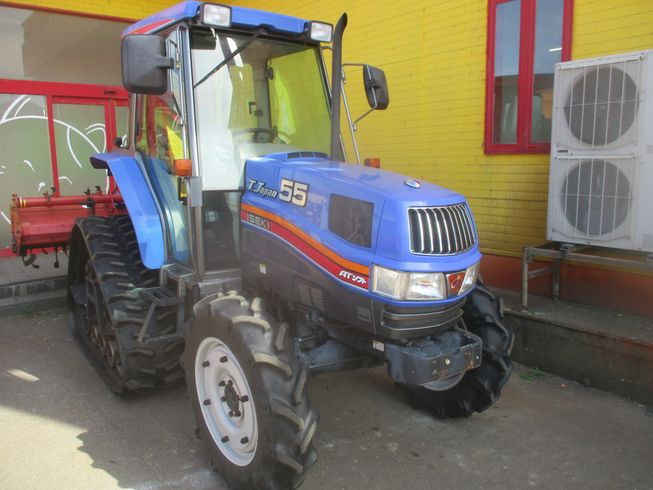 イセキ トラクター 写真