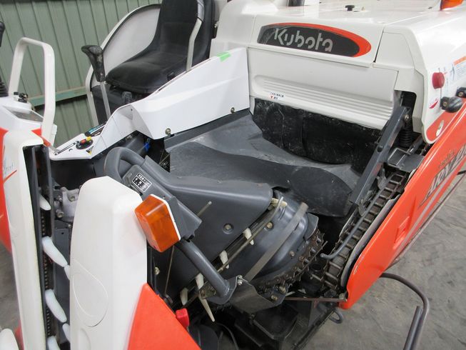 コンバイン ARN216-GLW 写真９