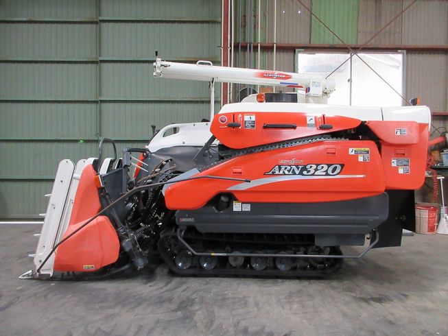 コンバイン ARN320-GDXW 写真４