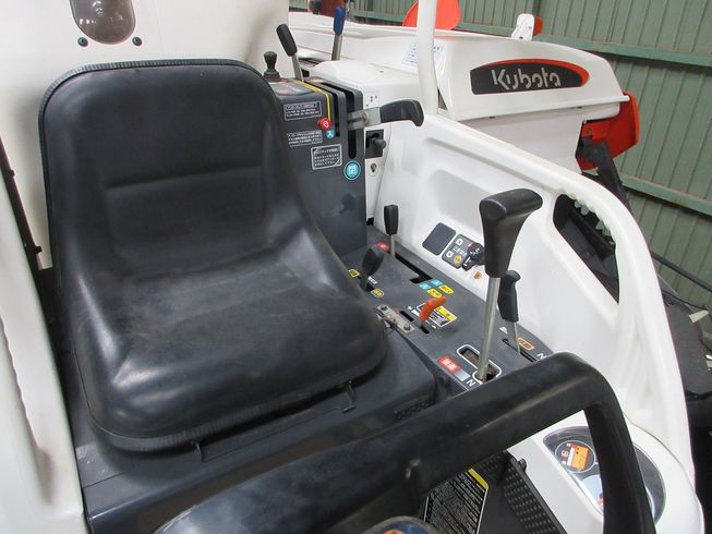 コンバイン ARN320-GDXW 写真８