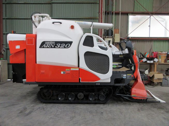 コンバイン ARN320-GDXW 写真３