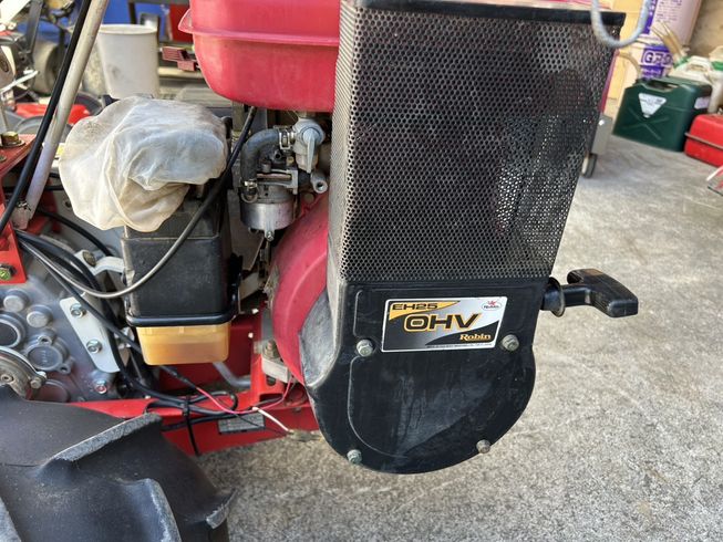 草刈機 HR661A 写真８