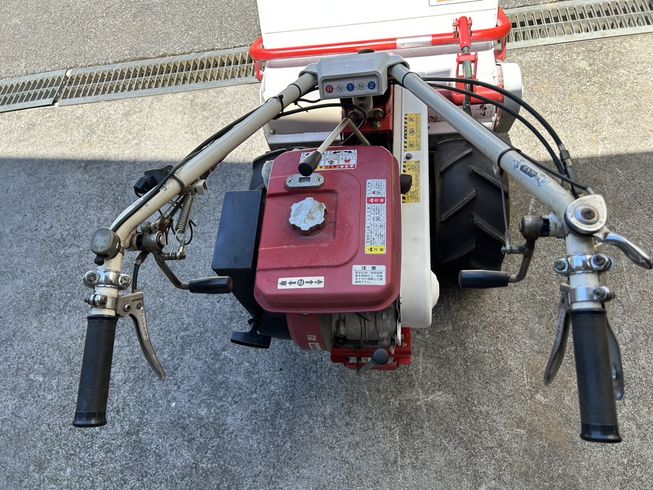 草刈機 HR661A 写真５
