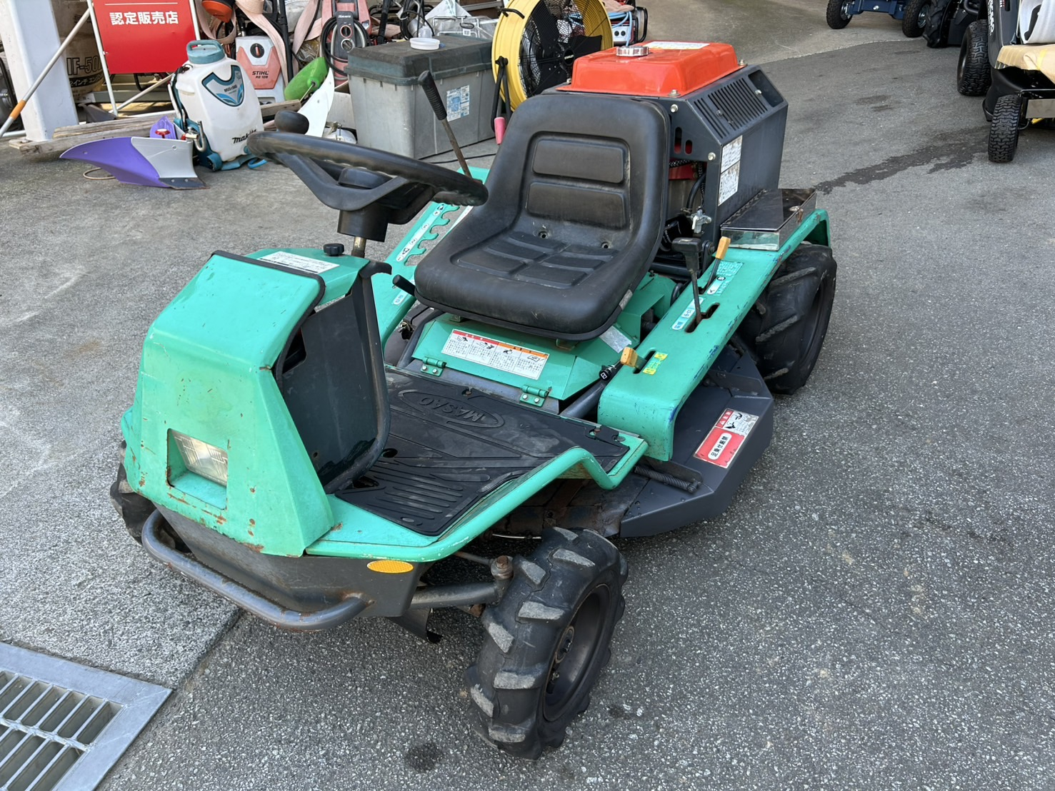 草刈機 CM1603 写真２