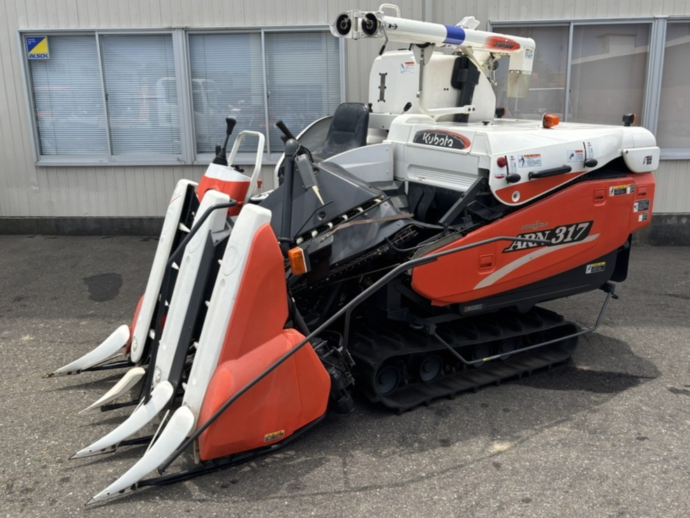 クボタ コンバイン 写真