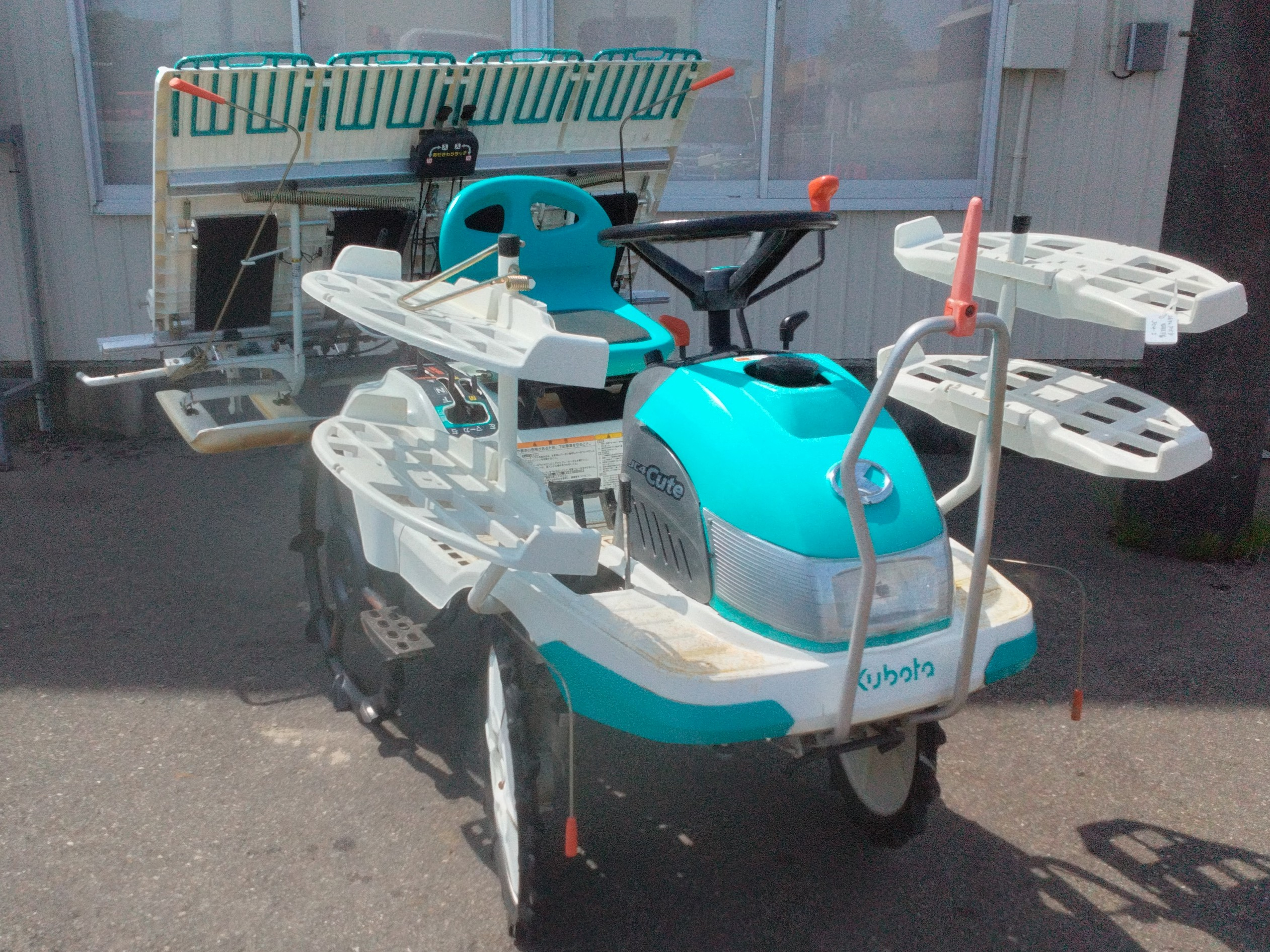 クボタ 田植機 写真