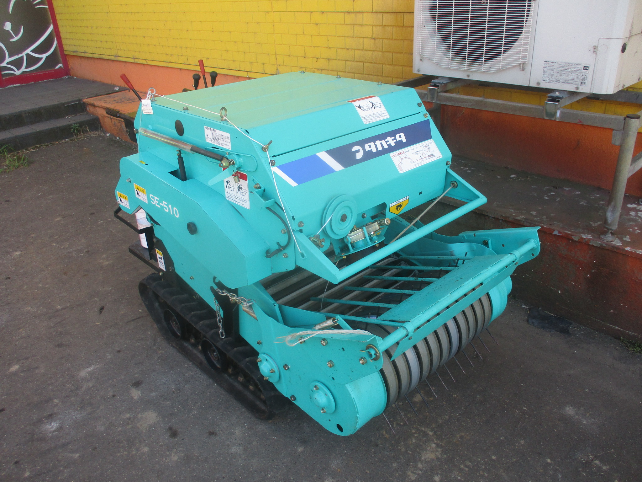 タカキタ ロールベーラー 写真