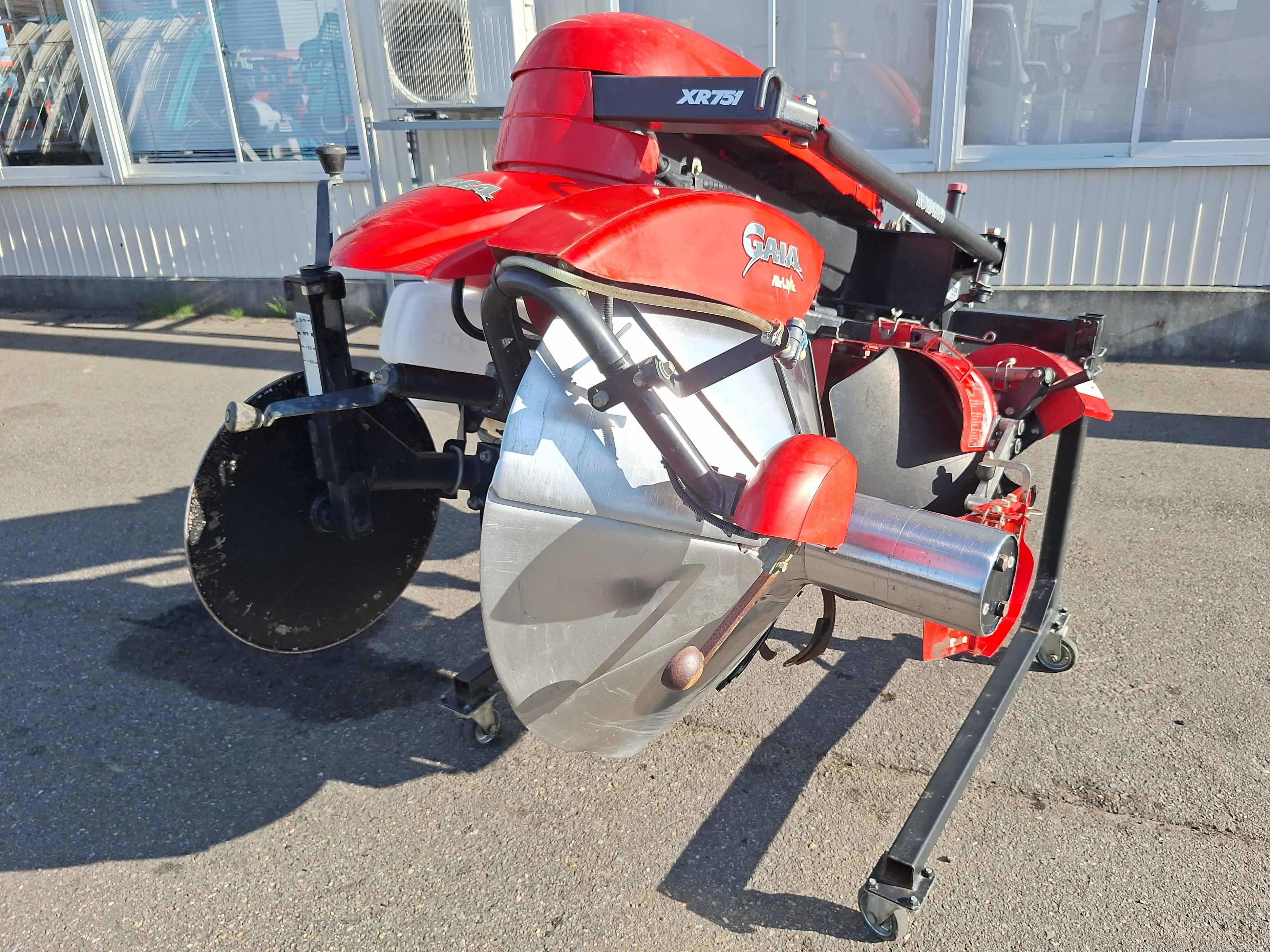 コバシ 畦塗機 写真