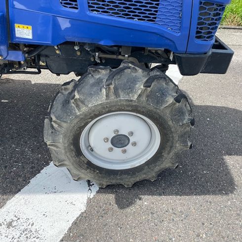 トラクター TH20 B07 写真９