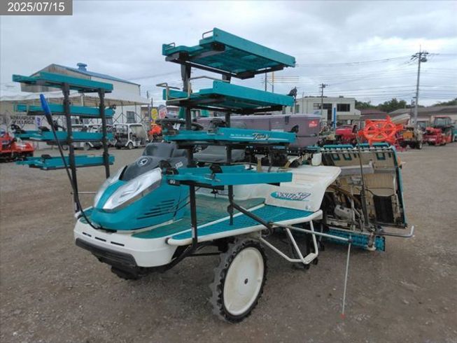 クボタ 田植機 写真