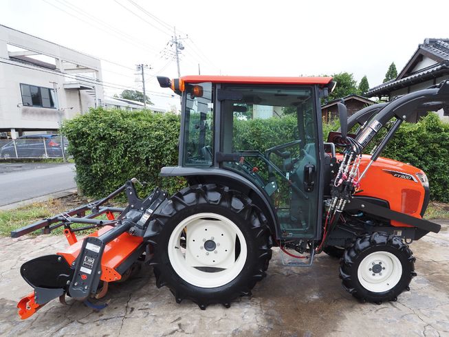トラクター FT300 写真２