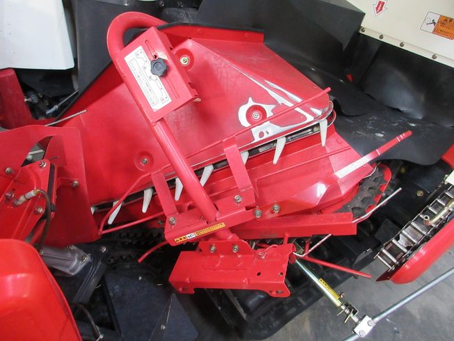 コンバイン GC322 写真９