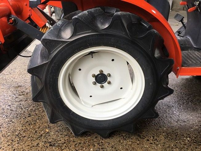 トラクター  KB205 写真８