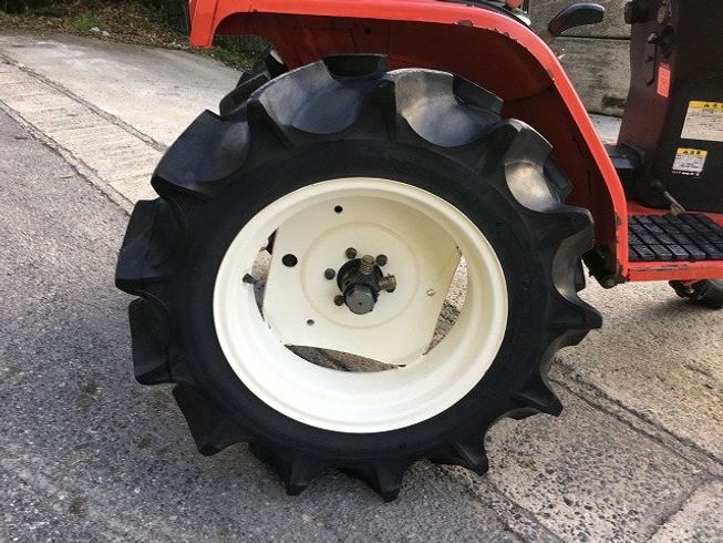 トラクター MT155　新品ハンマーナイフモアMK125付 写真10