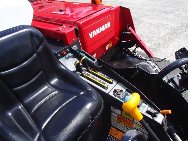 コンバイン YH211H 写真９