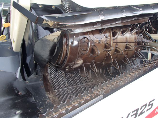 コンバイン V325-LYC 写真11