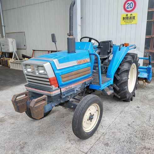 イセキ トラクター 写真