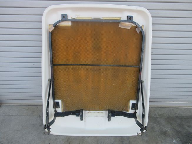 キャノピー 不明 写真４