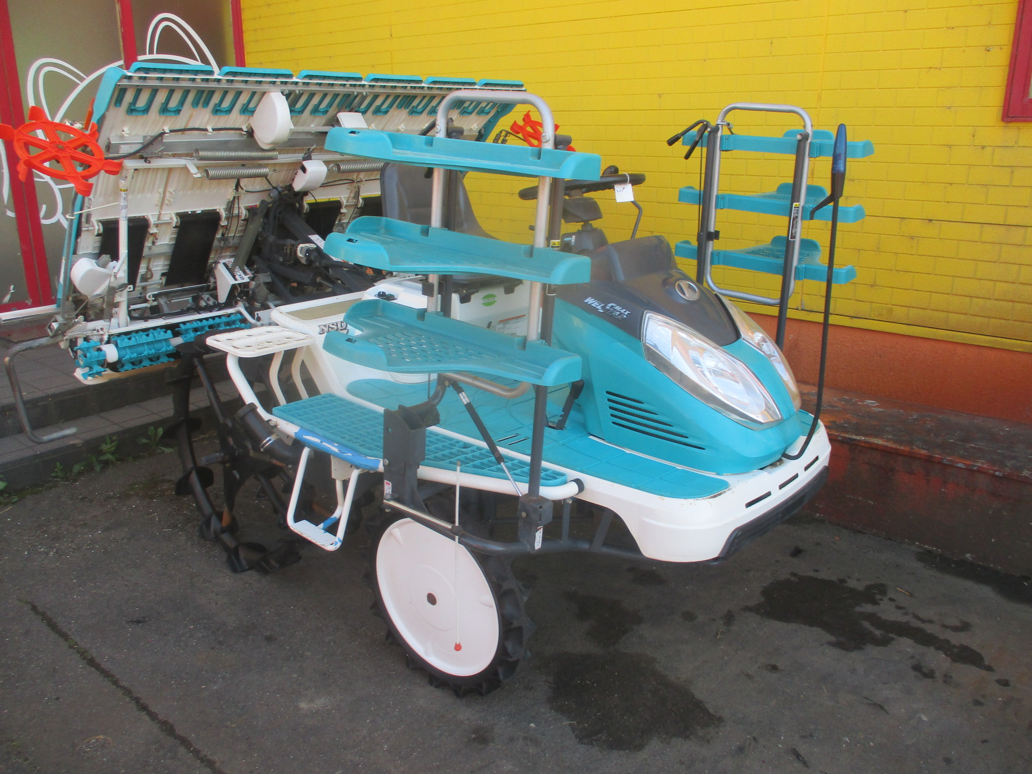 クボタ 田植機 写真