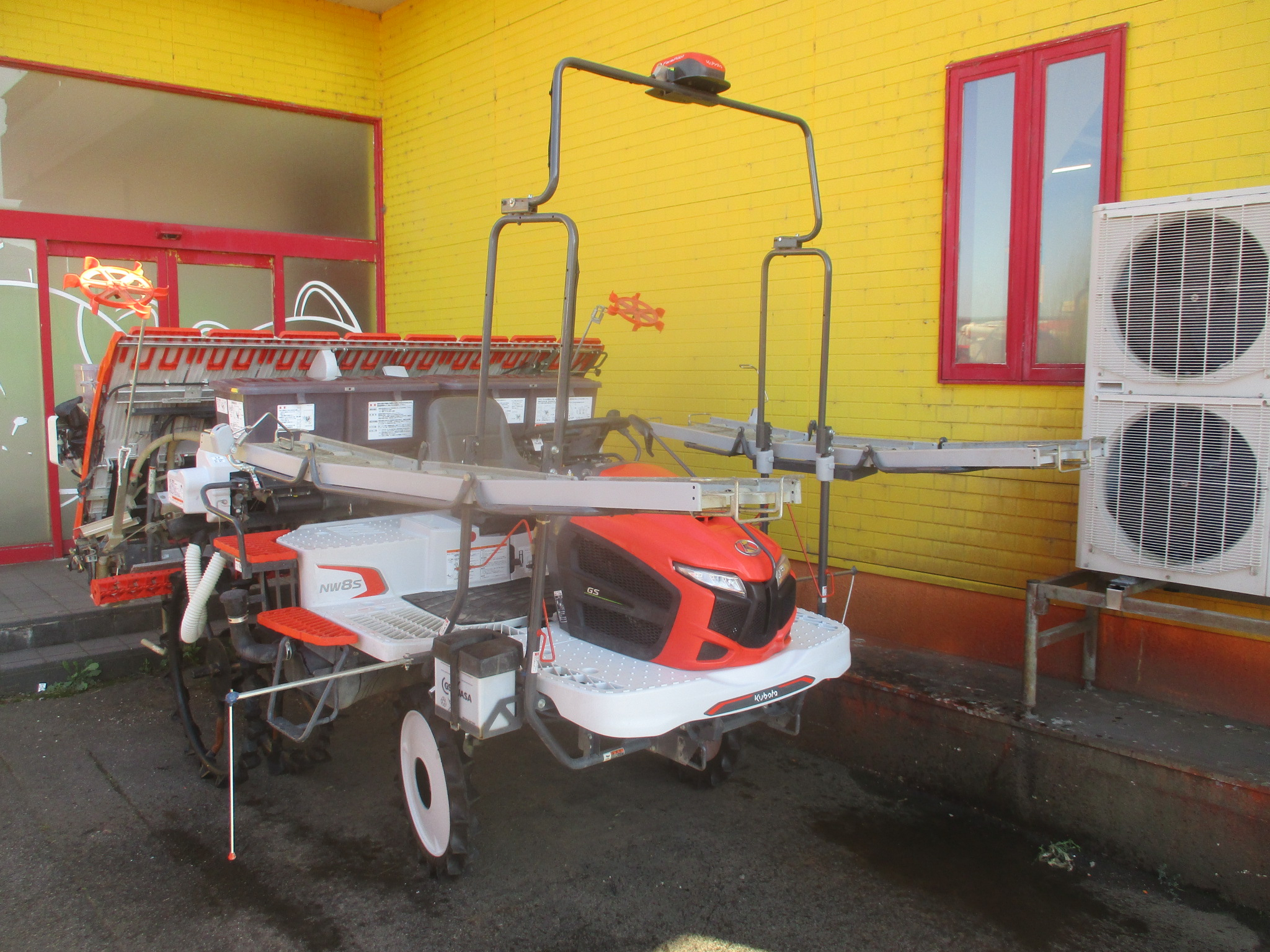 クボタ 田植機 写真