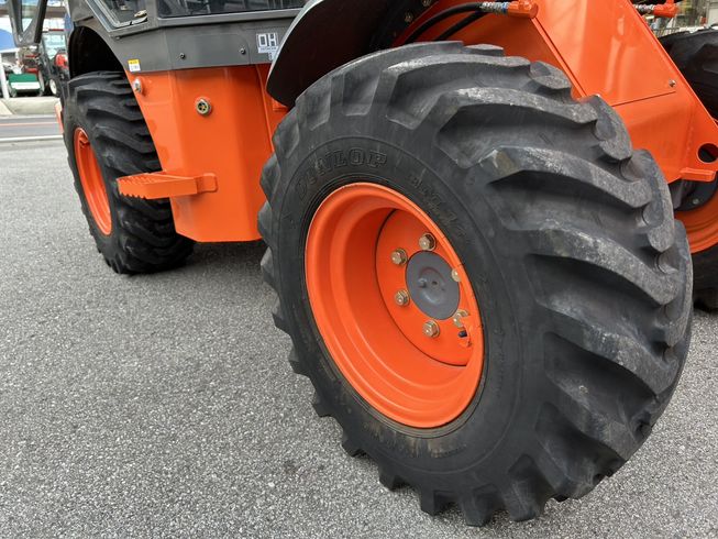 ホイールローダー ZW30 写真７