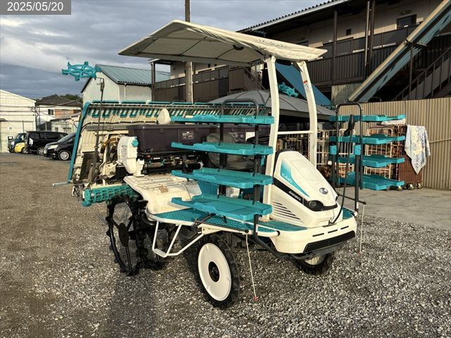 クボタ 田植機 写真