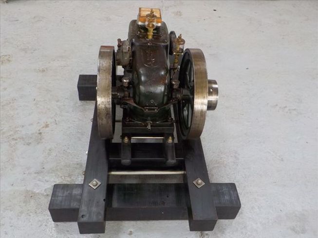 発動機 R-1 写真５