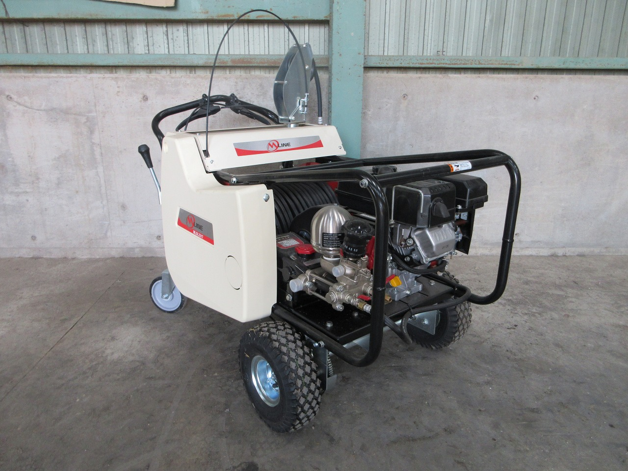 丸山 動力噴霧機 写真