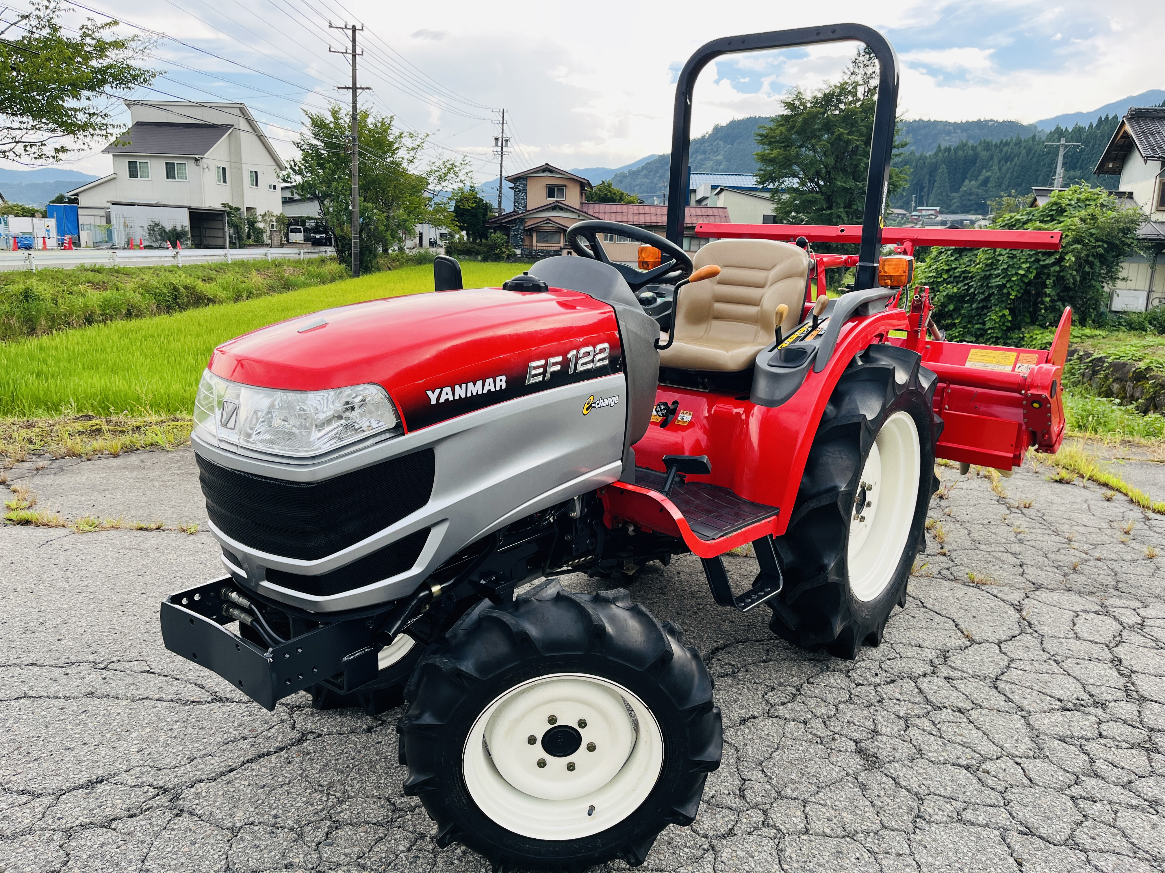 ヤンマー トラクター 写真