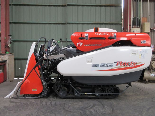 コンバイン ER213 写真４