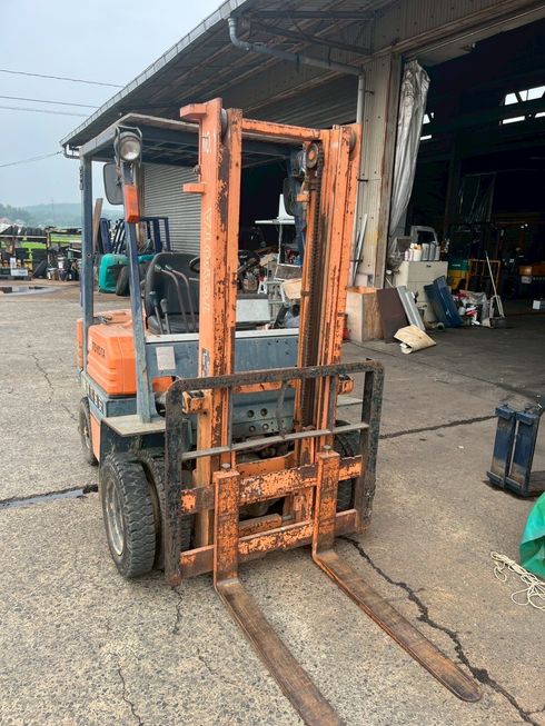 フォークリフト 5FGL15 写真３