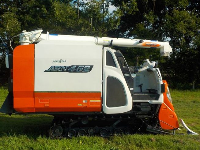コンバイン ARN452 写真２
