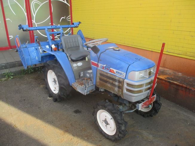 イセキ トラクター 写真