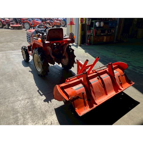 トラクター GB13D 写真４