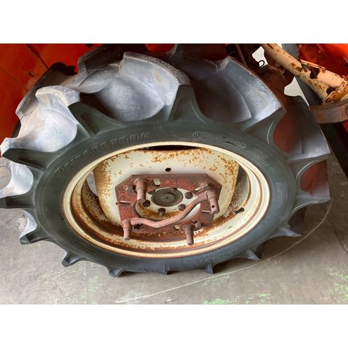 トラクター L1-235 写真７