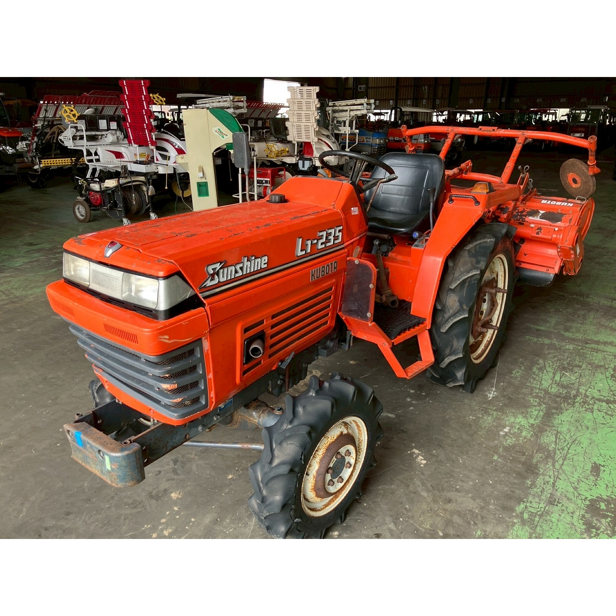 クボタ トラクター 写真