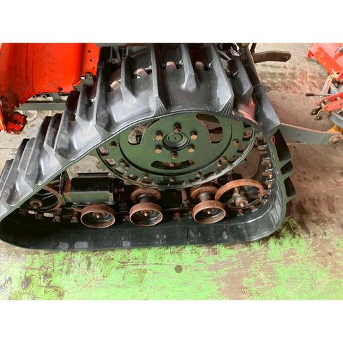 トラクター T240 写真７