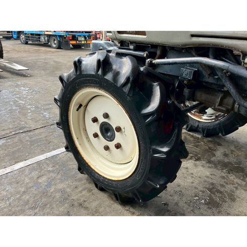 トラクター F-230 写真６