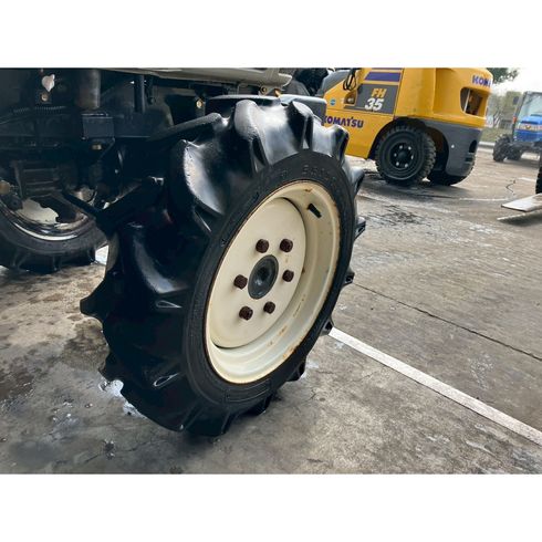 トラクター F-230 写真５