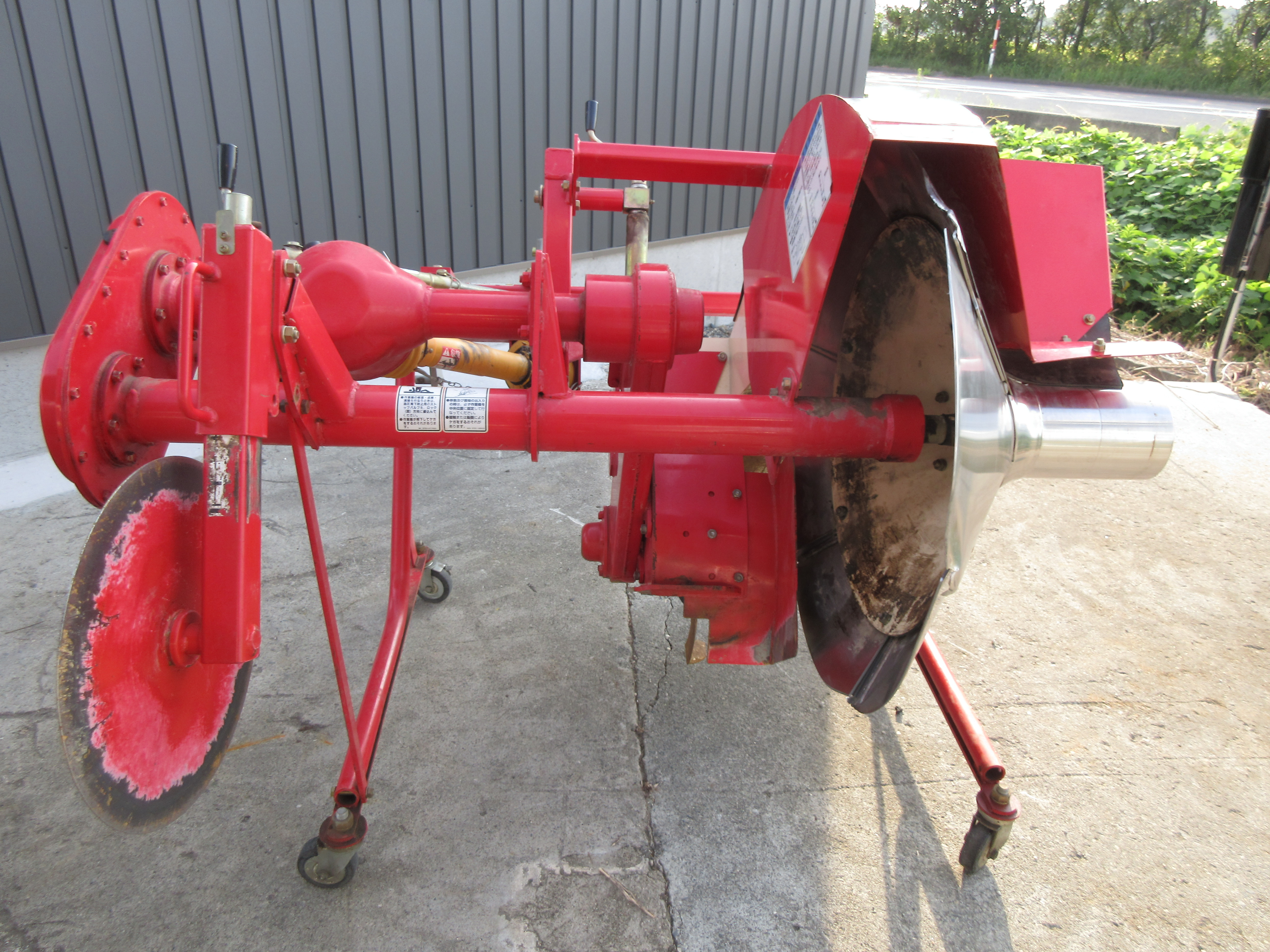 ニプロ 畦塗機 写真