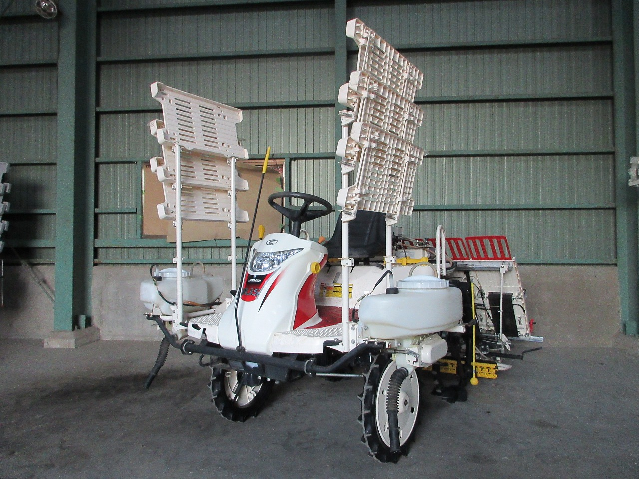 ヤンマー 田植機 写真