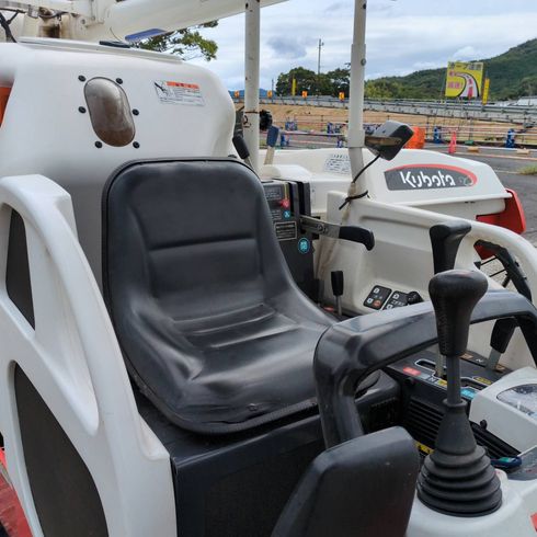 コンバイン ARN323GDXMW 写真５