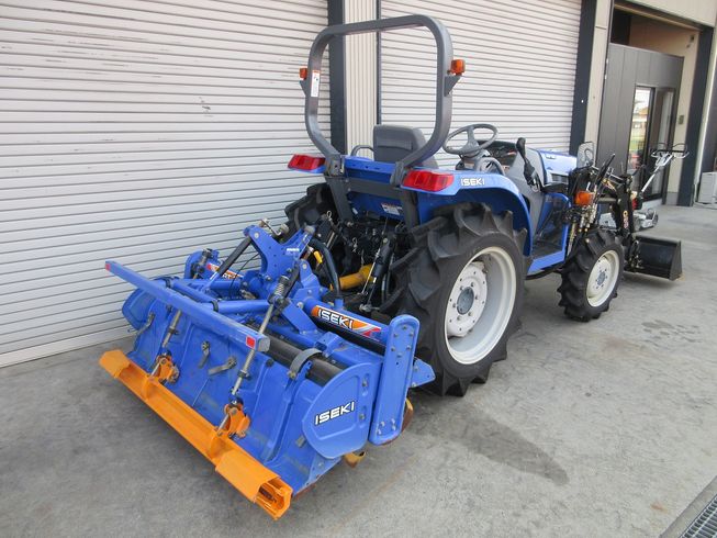 トラクター ATK250-U+フロントローダー 写真６